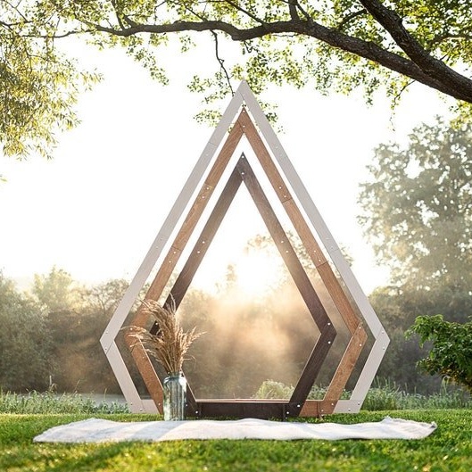 Diamond Boho Arch