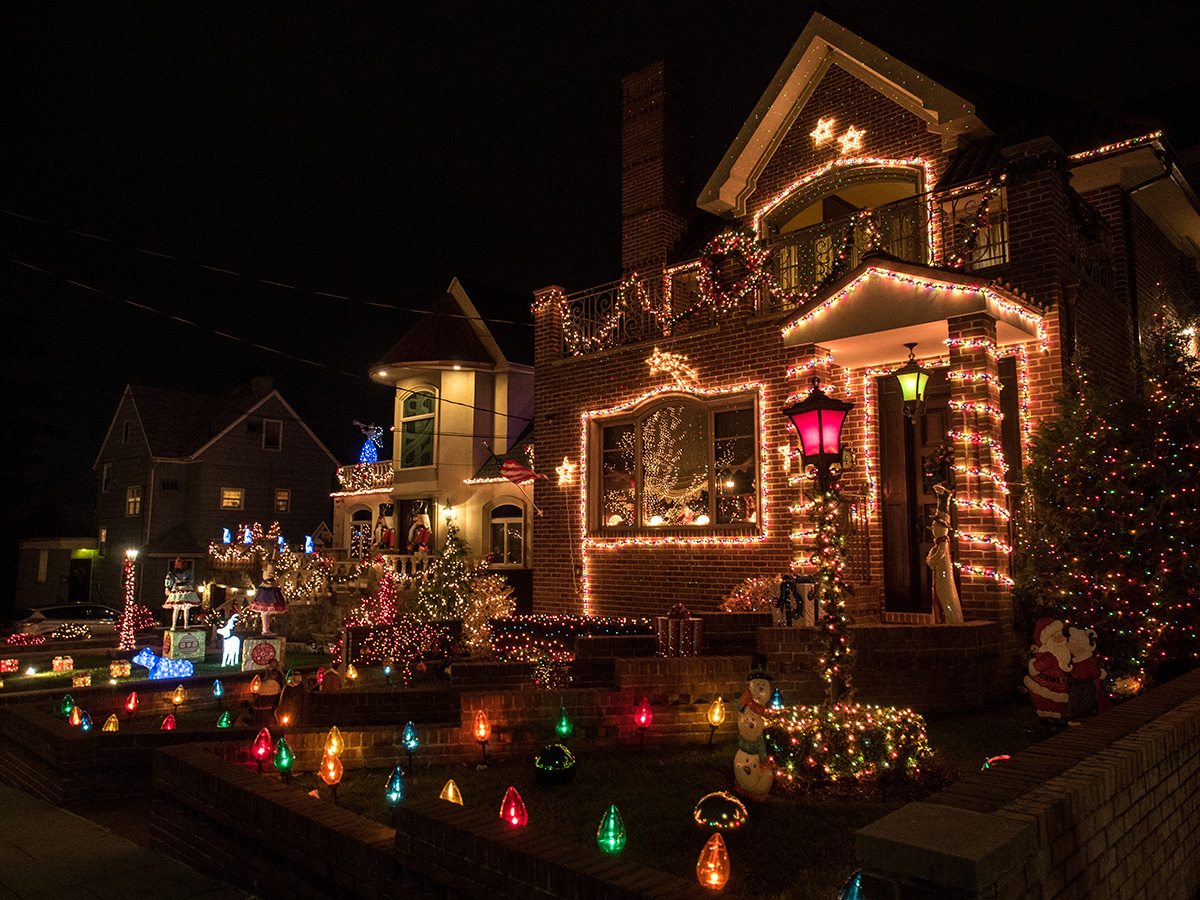 Christmas Light Installation in Colorado